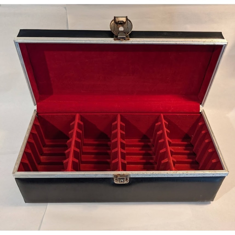 Vintage 8-Track Tape Storage Case Black Faux Leather Red Interior 24 Slot Holder